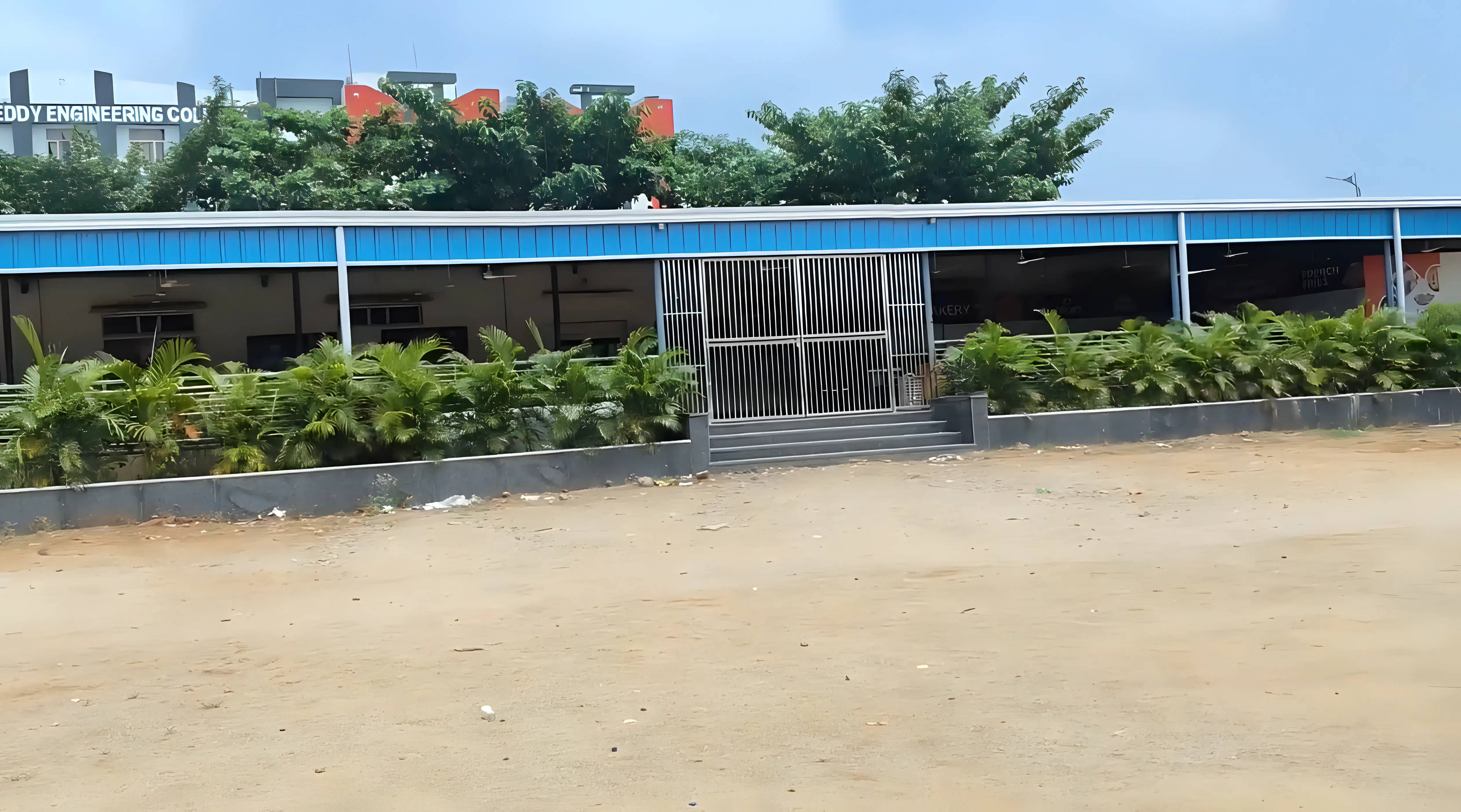 Malla Reddy College of Engineering and Technology Hyderabad canteen photo 1